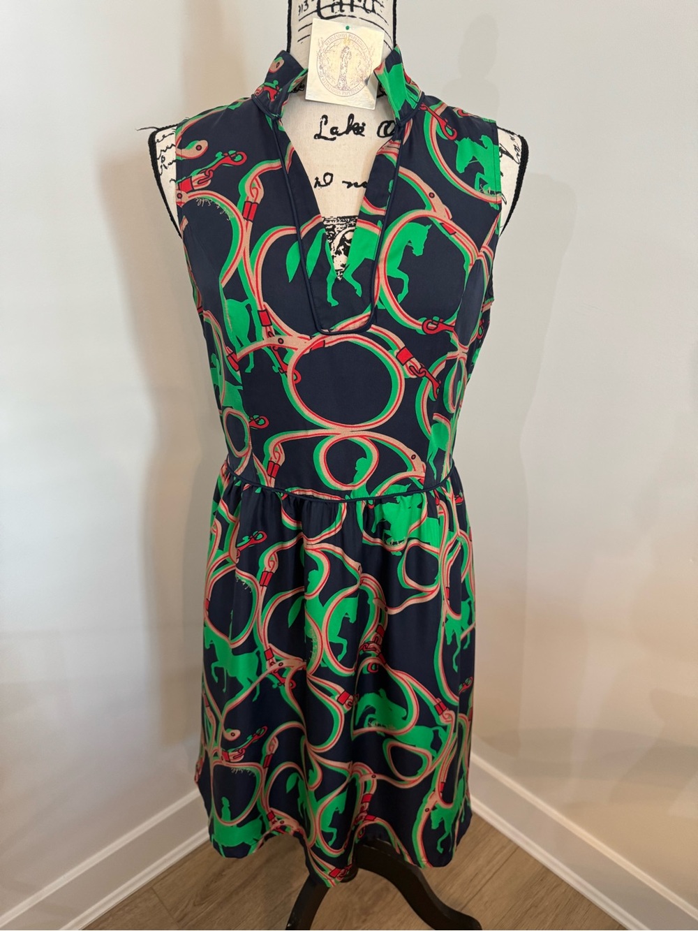 SAIL to SABLE silk Dress Sz 8 Horse Print Equestrian Blue and Green Sleeveless
